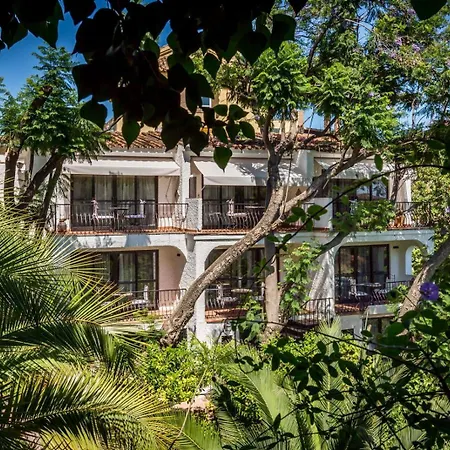 Отель Boutique Islas (adults Only) Фуэнхирола